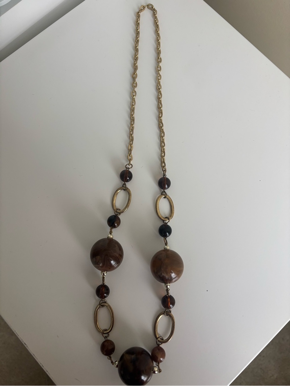 Vintage Brown lucite and gold tone necklace